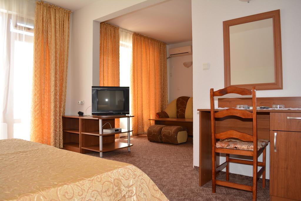Hotel Genada Sveti Vlas Extérieur photo