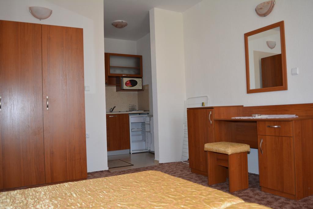 Hotel Genada Sveti Vlas Extérieur photo