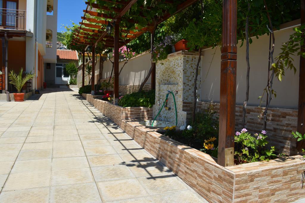 Hotel Genada Sveti Vlas Extérieur photo