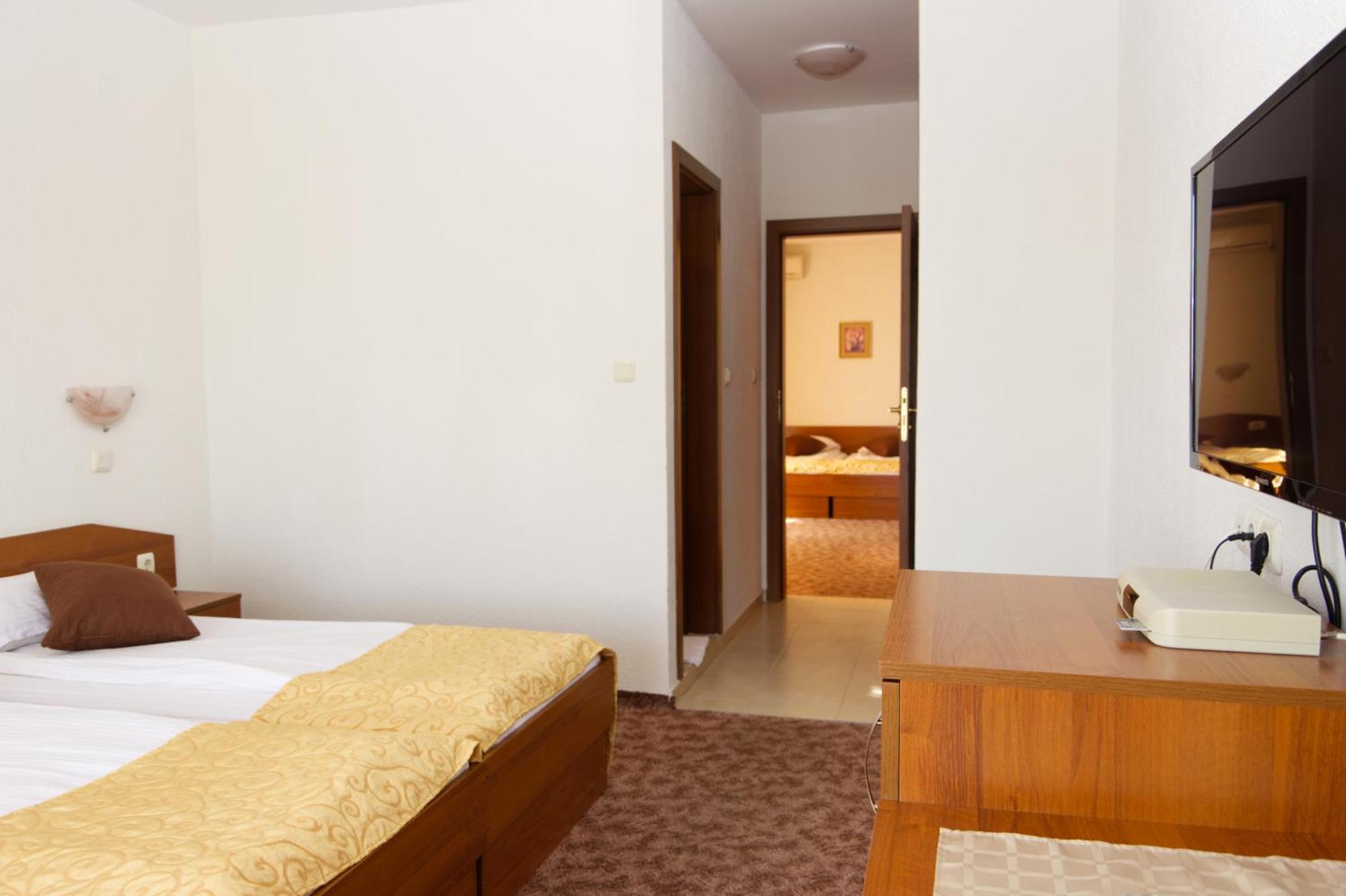 Hotel Genada Sveti Vlas Extérieur photo