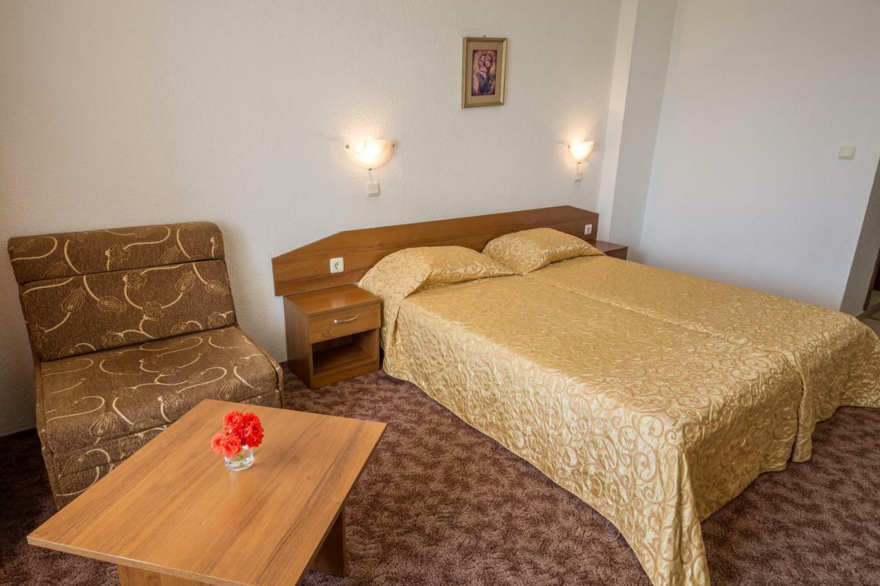 Hotel Genada Sveti Vlas Extérieur photo