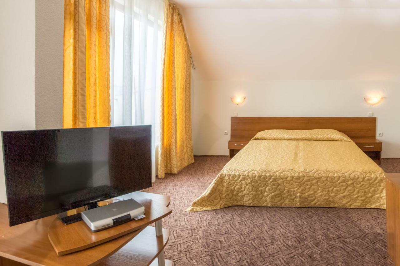 Hotel Genada Sveti Vlas Extérieur photo