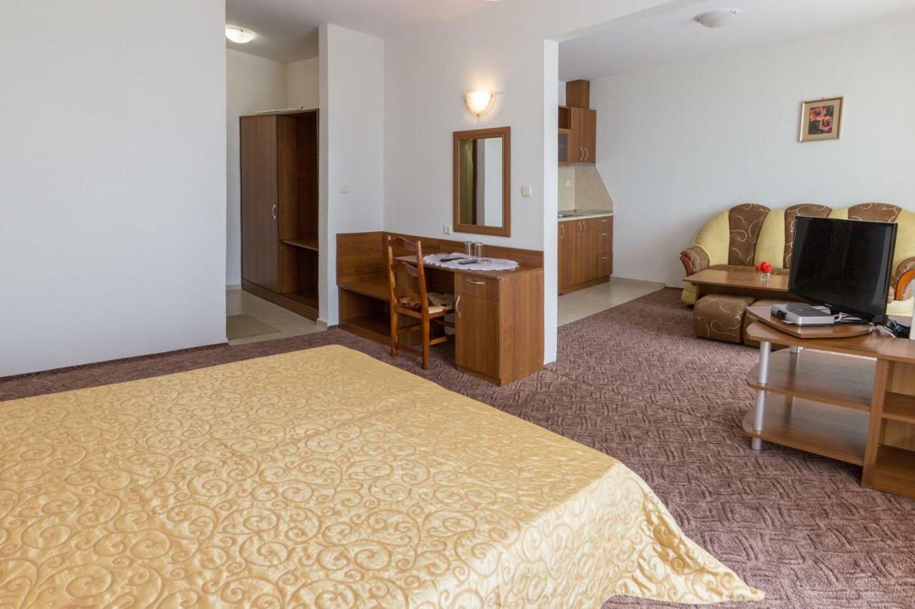 Hotel Genada Sveti Vlas Extérieur photo