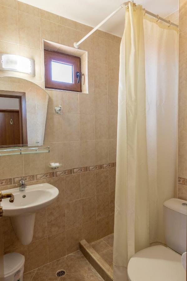 Hotel Genada Sveti Vlas Extérieur photo